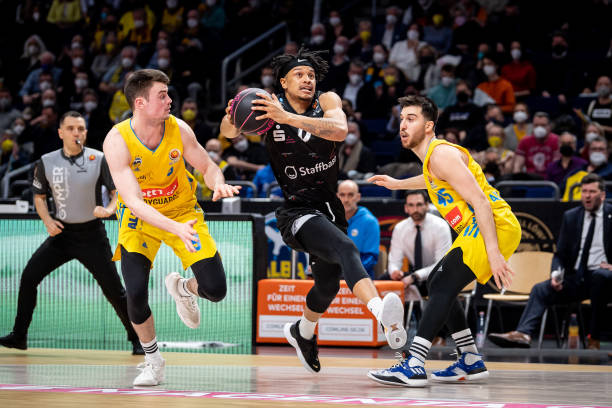 主动辞职 主动辞职