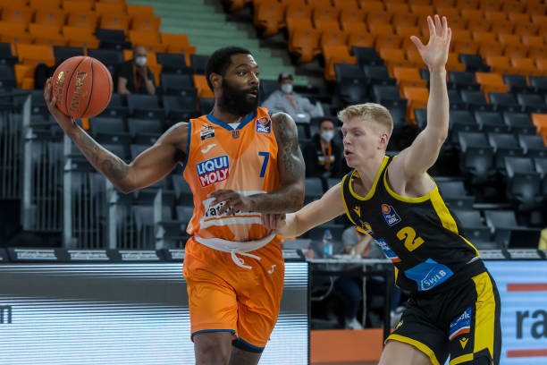 亲眼目睹这 亲眼目睹这